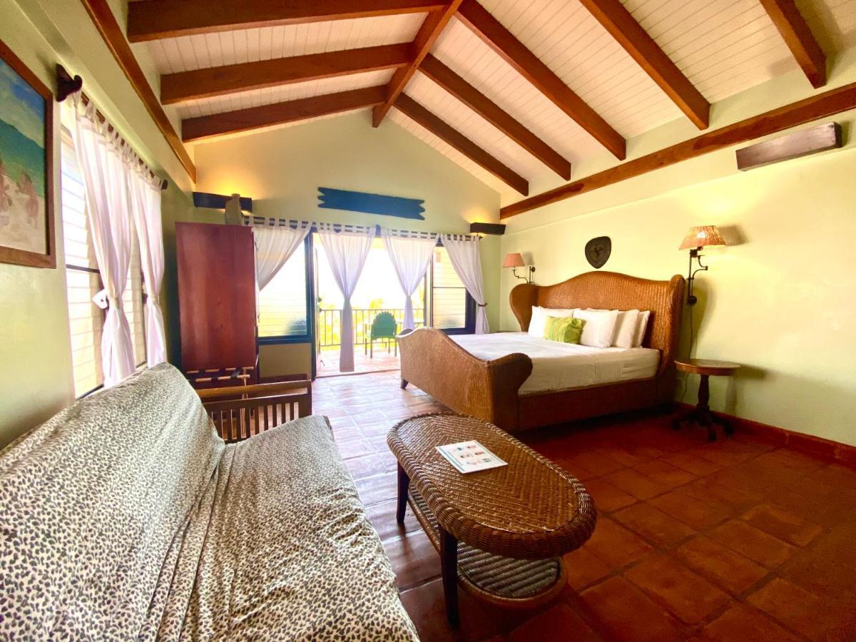 Tranquility Beach Suites Placencia Ngoại thất bức ảnh