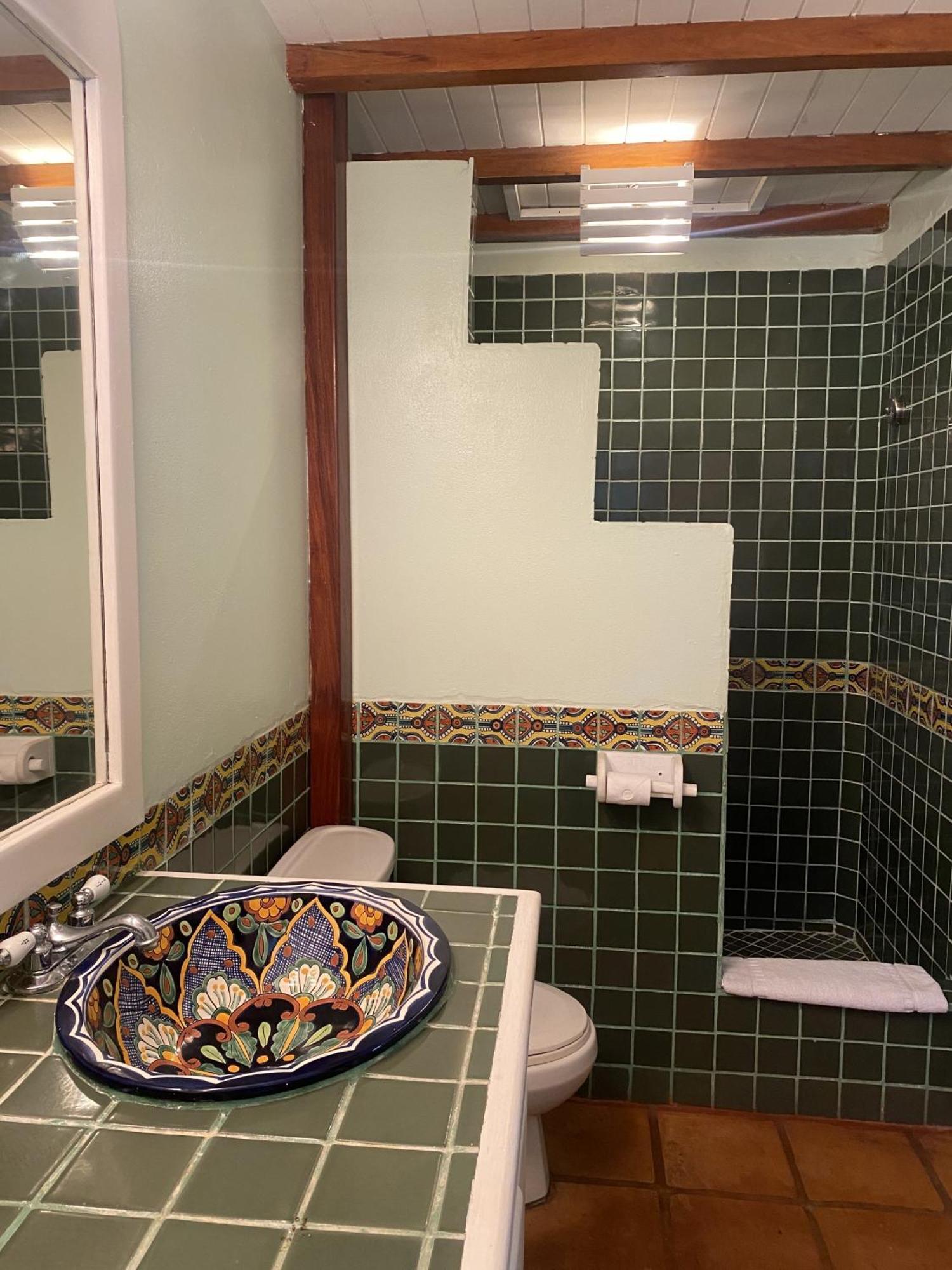 Tranquility Beach Suites Placencia Phòng bức ảnh